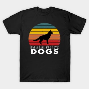 Just A Girl Who Loves Dogs Retro Vintage T-Shirt